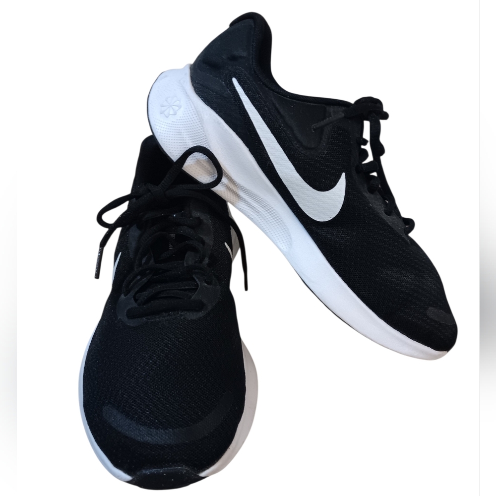 Nike Women's Revolution 7 Running Shoes Size 7.5